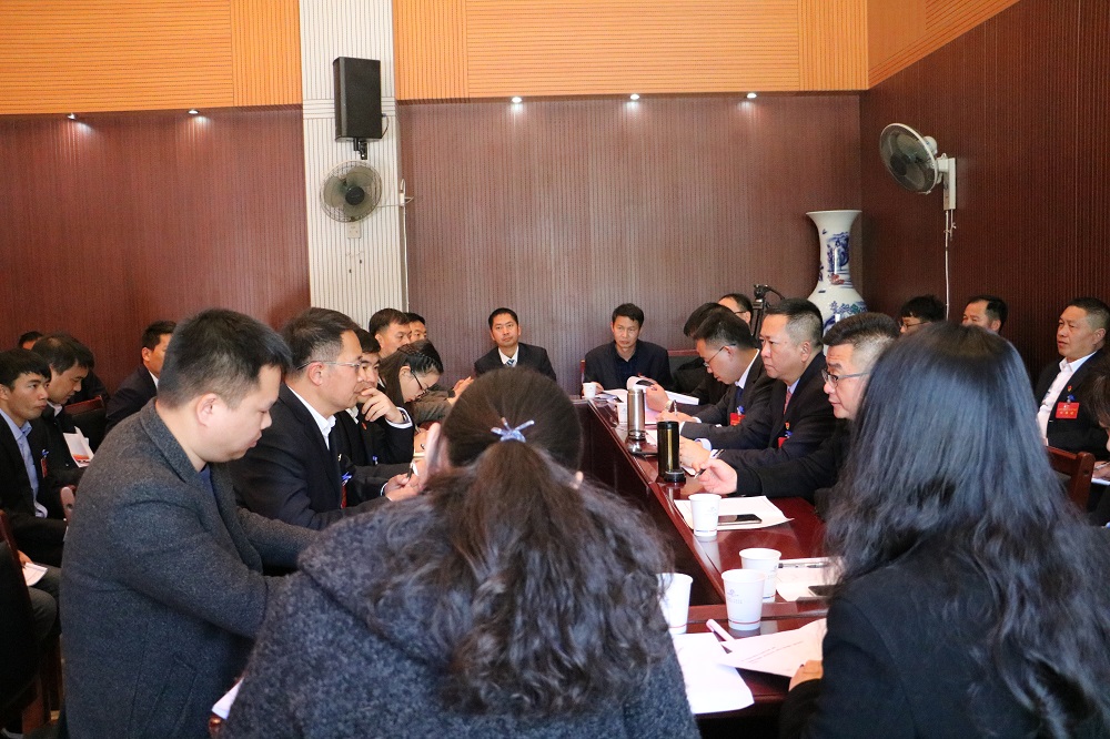 學習習總書記獨龍回信修.jpg