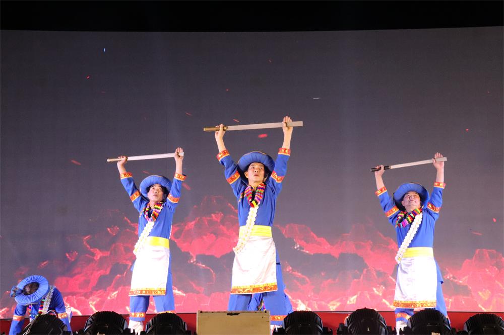 三公司走馬古鎮(zhèn)文藝匯演修.JPG